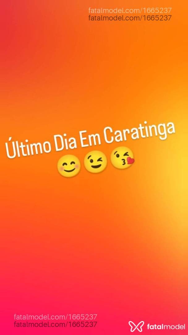 Acompanhante travesti morena (o) de olhos castanhos - Michelly Ribeiro