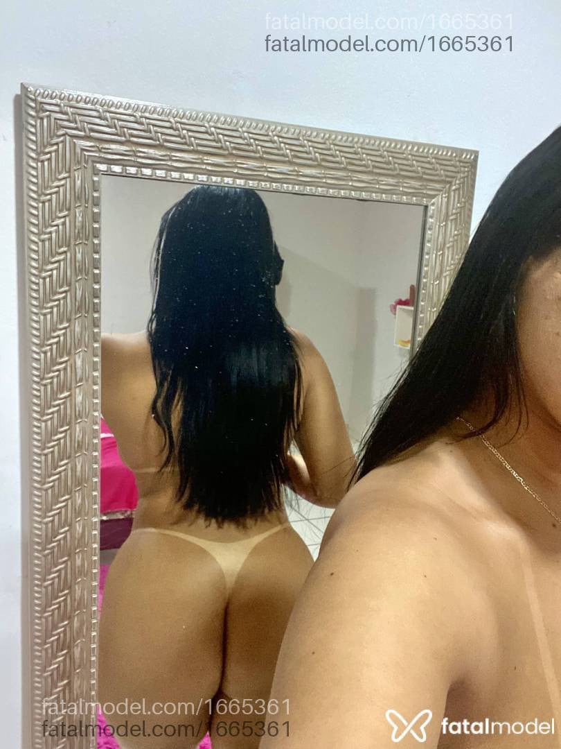 Acompanhante mulher morena (o) de olhos castanhos em Boa Esperança - Júlia gomes