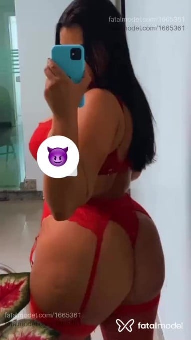 Acompanhante mulher morena (o) de olhos castanhos em Boa Esperança - Júlia gomes