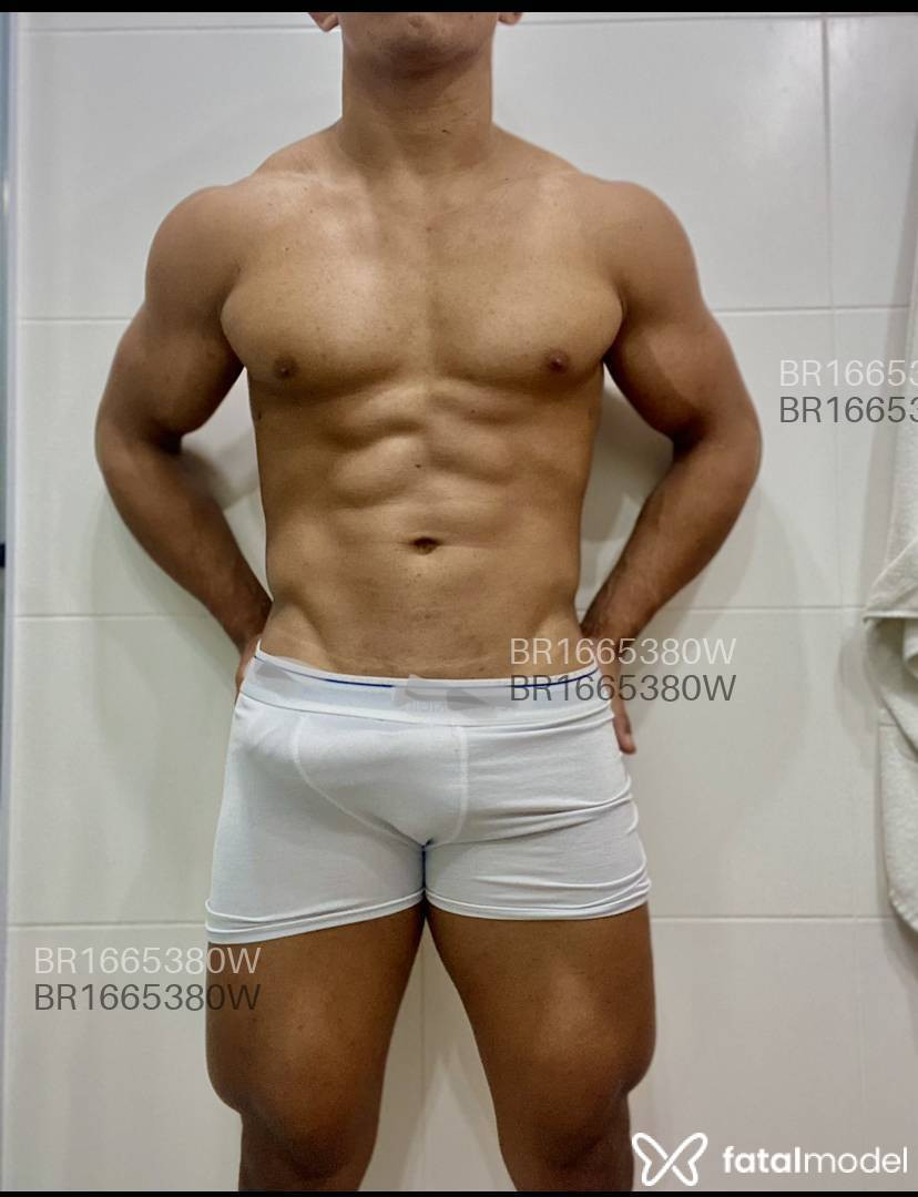 Acompanhante homem morena (o) de olhos castanhos em Virtual Acompanhante homem morena (o) de olhos castanhos em Virtual - Paulo