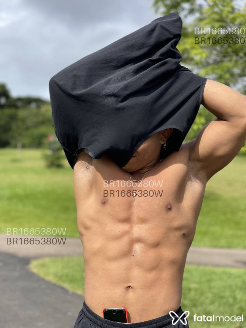 Acompanhante homem morena (o) de olhos castanhos em Virtual Acompanhante homem morena (o) de olhos castanhos em Virtual - Paulo