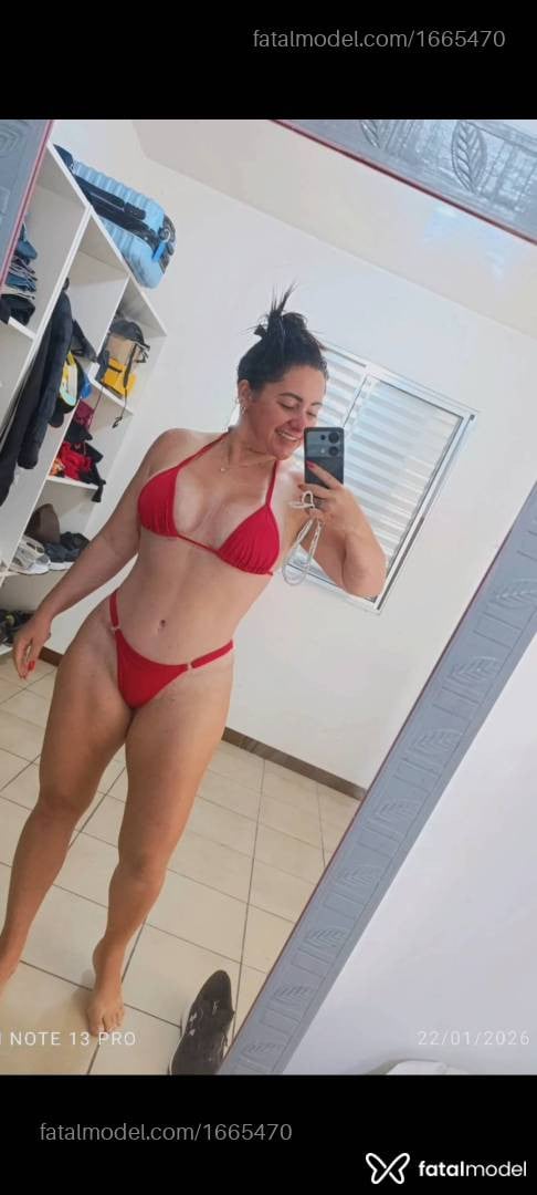 Acompanhante mulher morena (o) de olhos pretos em Penha - Kelly Fontoura