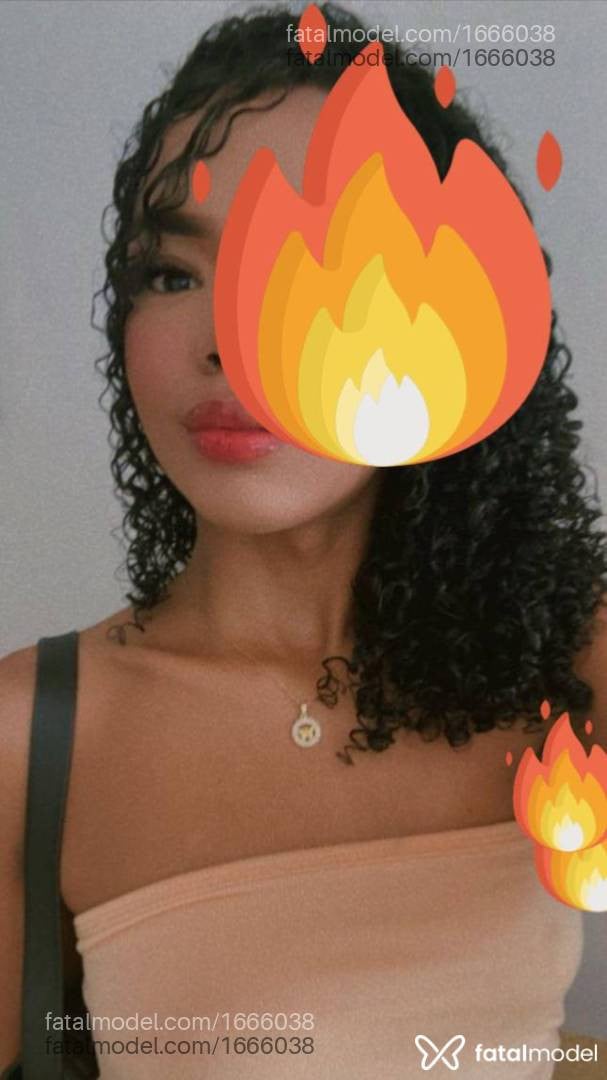 Acompanhante mulher morena (o) de olhos castanhos em Parauapebas - Mirella Camilly