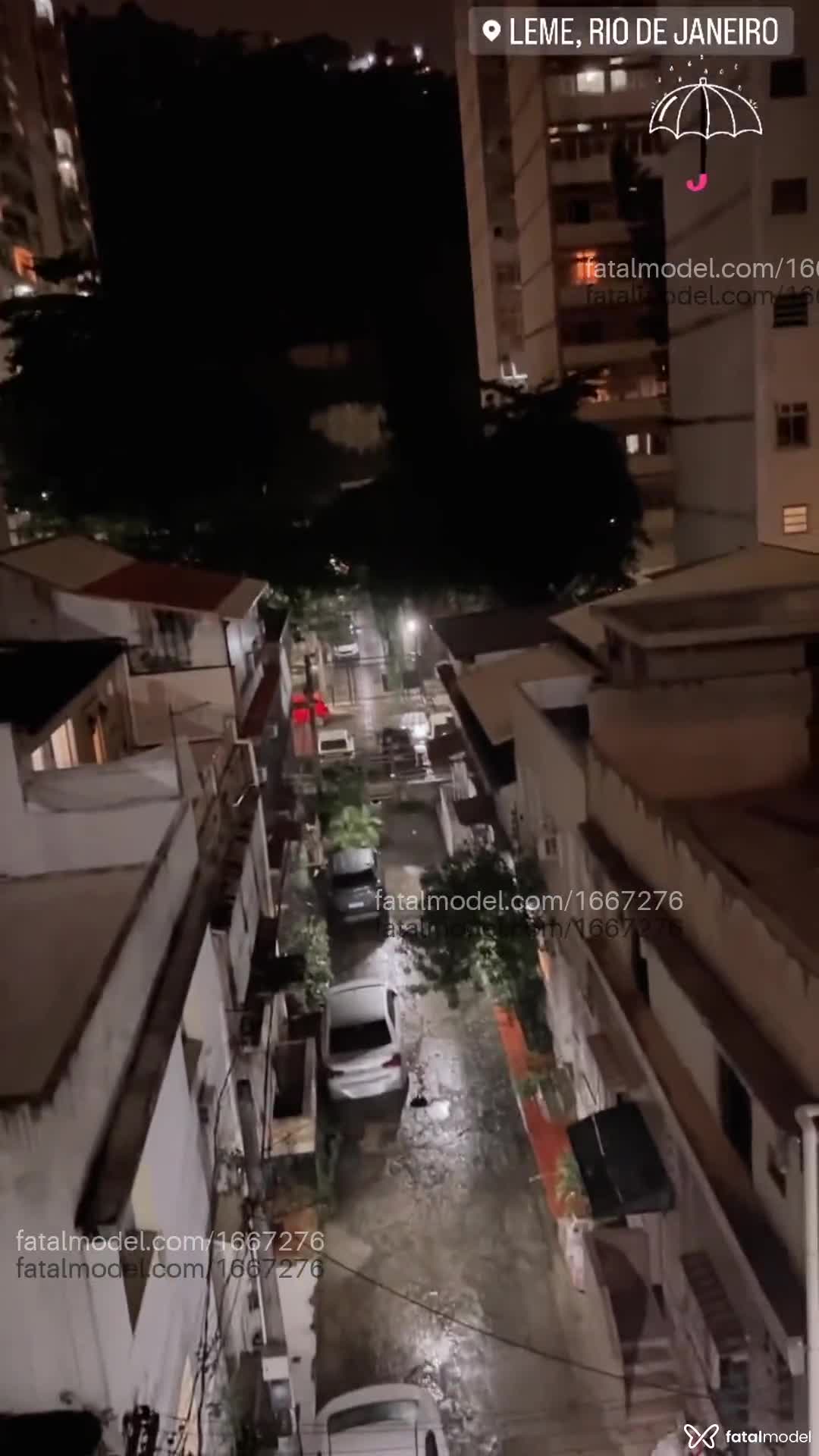 Acompanhante mulher com cabelo castanho de olhos castanhos em Rio de Janeiro - Júlia Cipriano