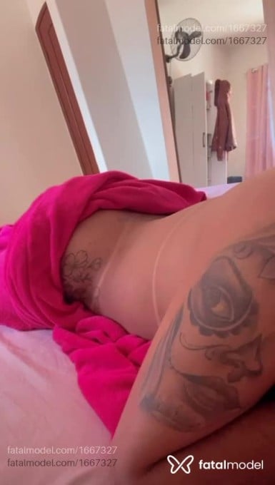 Acompanhante homem trans com cabelo castanho de olhos castanhos em Paranavaí Acompanhante homem trans com cabelo castanho de olhos castanhos em Paranavaí - Paula