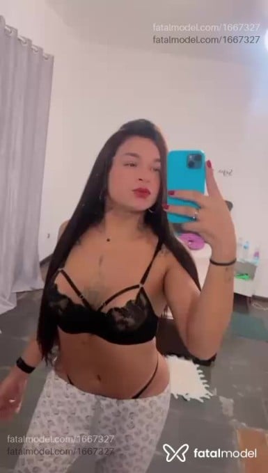 Acompanhante homem trans com cabelo castanho de olhos castanhos em Paranavaí Acompanhante homem trans com cabelo castanho de olhos castanhos em Paranavaí - Paula