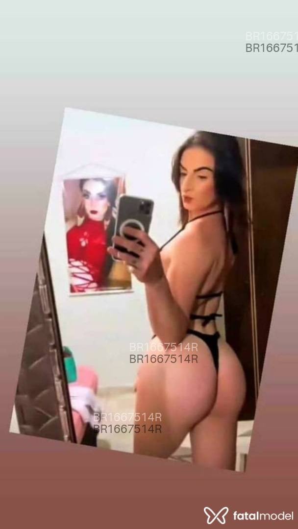 Acompanhante mulher trans ruiva (o) de olhos verdes em Franca - Emilly Beatriz