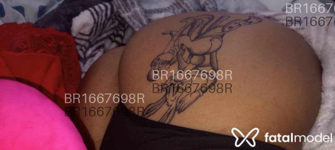 Acompanhante mulher com cabelo castanho de olhos castanhos em Rio de Janeiro - KAMYLLA