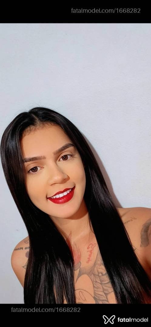 Acompanhante mulher ruiva (o) de olhos verdes em Ipatinga Acompanhante mulher ruiva (o) de olhos verdes em Ipatinga - Anônima