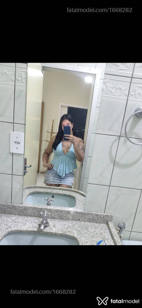 Acompanhante mulher ruiva (o) de olhos verdes em Ipatinga - Anônima