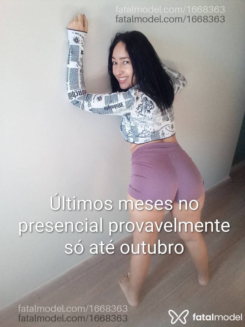 Acompanhante mulher morena (o) de olhos castanhos - Carol Saad