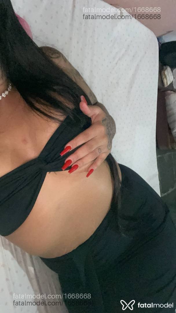 Acompanhante mulher com cabelo castanho de olhos pretos em Pompéu Acompanhante mulher com cabelo castanho de olhos pretos em Pompéu - Vitória