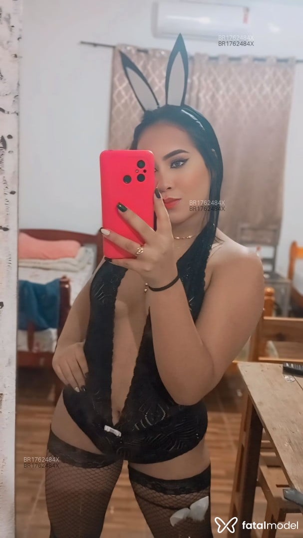 Acompanhante mulher morena (o) de olhos castanhos em Itanhaém - Carolina