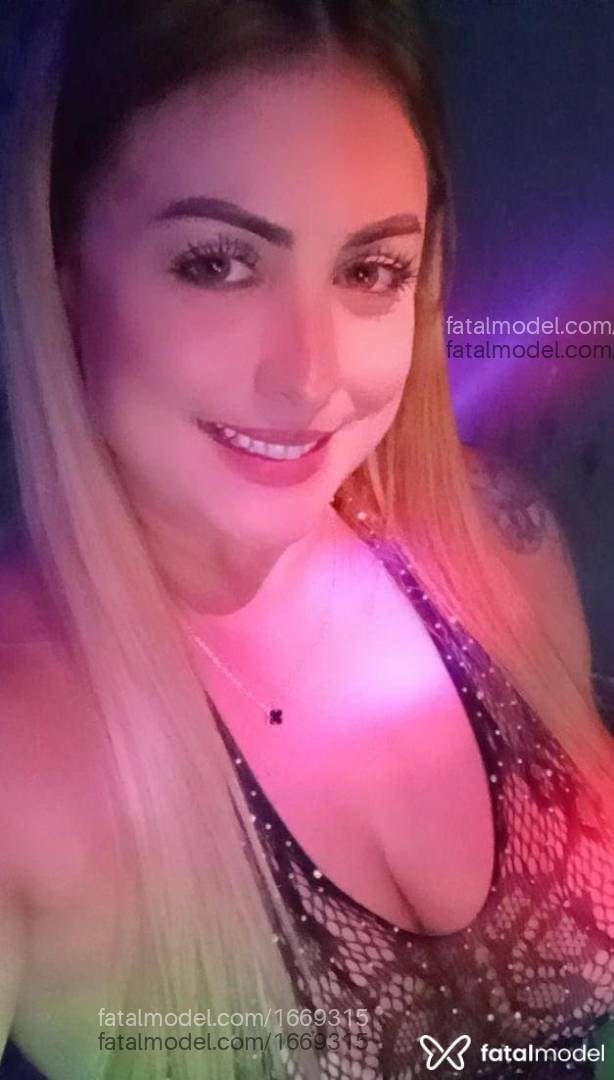 Acompanhante mulher loira (o) de olhos verdes em Ipatinga Acompanhante mulher loira (o) de olhos verdes em Ipatinga - Teodora