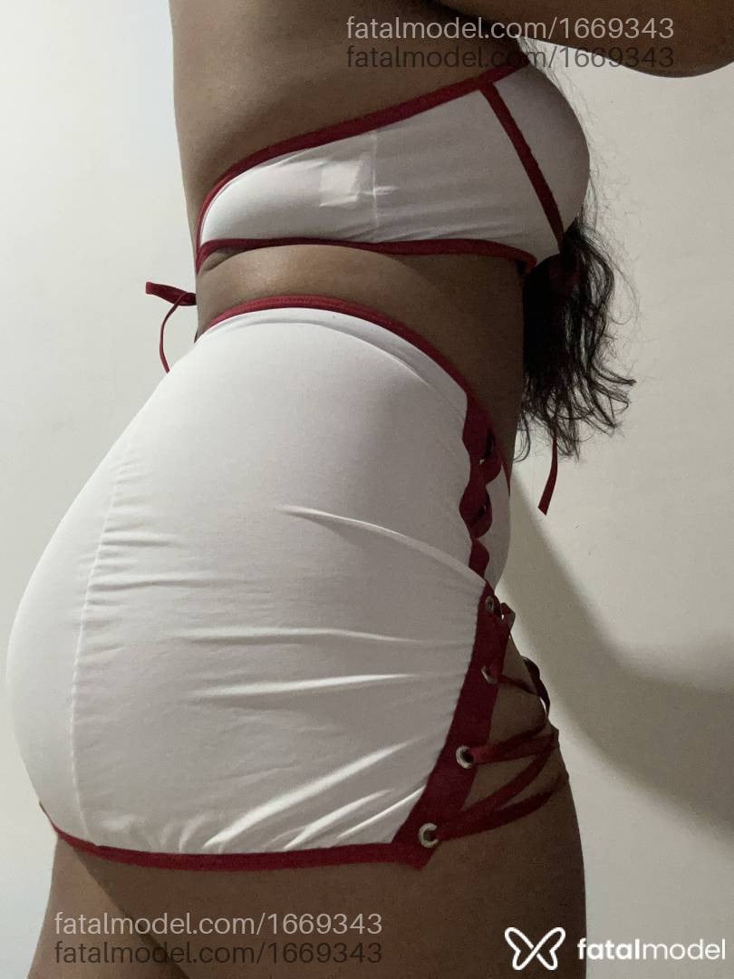 Acompanhante mulher morena (o) de olhos castanhos em Barbacena Acompanhante mulher morena (o) de olhos castanhos em Barbacena - Bruna Capixaaba