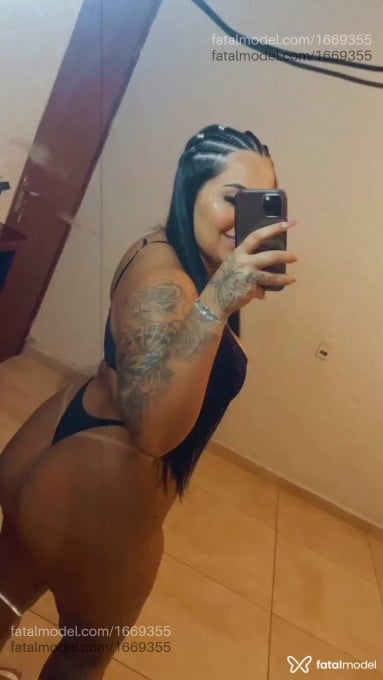 Acompanhante mulher morena (o) de olhos mel em Caldas Novas - Gaby Paulista