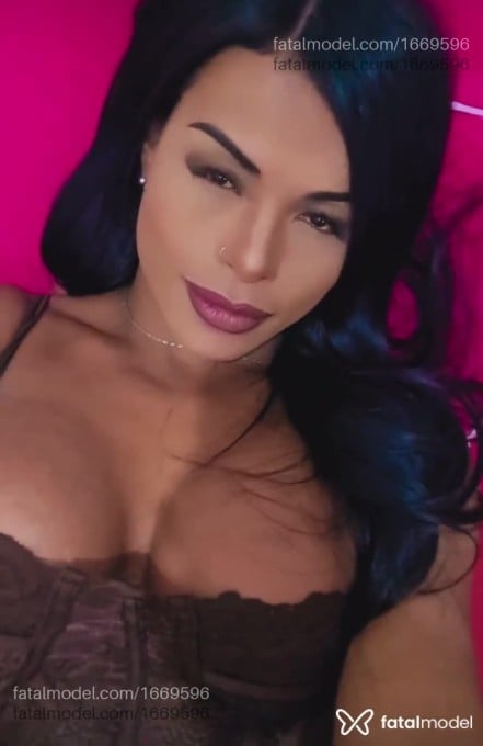 Acompanhante travesti morena (o) de olhos castanhos em Montes Claros - Andressa