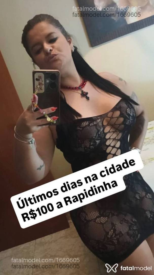 Acompanhante mulher morena (o) de olhos pretos - Alice Kyteler