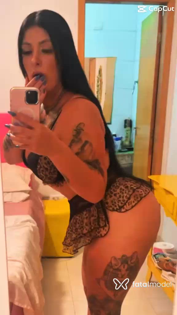 Acompanhante mulher morena (o) de olhos castanhos - Rafaela Paixão
