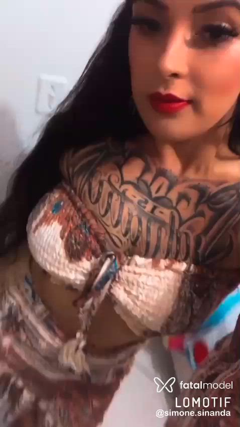 Acompanhante mulher morena (o) de olhos castanhos - Rafaela Paixão