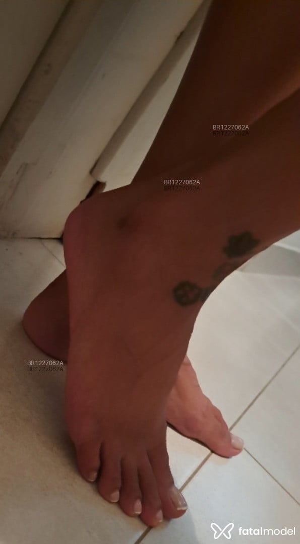 Acompanhante mulher com cabelo castanho de olhos castanhos em Rio de Janeiro - Camilla Domme
