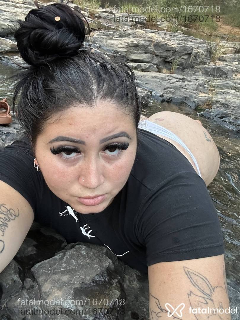 Acompanhante mulher morena (o) de olhos castanhos em Formosa - Lelezinha