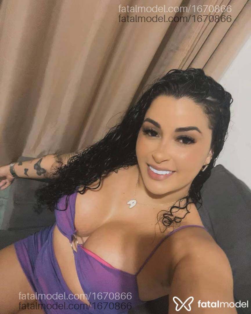 Acompanhante mulher morena (o) de olhos pretos - Mayara Lopes