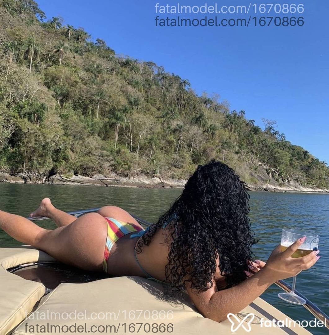 Acompanhante mulher morena (o) de olhos pretos em Cabo Frio - Mayara Lopes