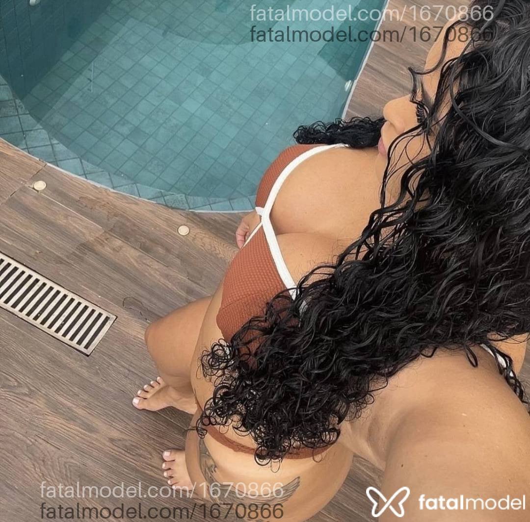 Acompanhante mulher morena (o) de olhos pretos - Mayara Lopes
