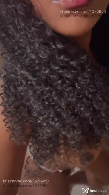 Acompanhante mulher morena (o) de olhos pretos em São Paulo - Suzy