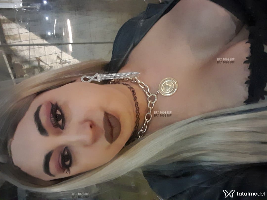 Acompanhante mulher trans morena (o) de olhos castanhos em Gravataí - Juliana cesar