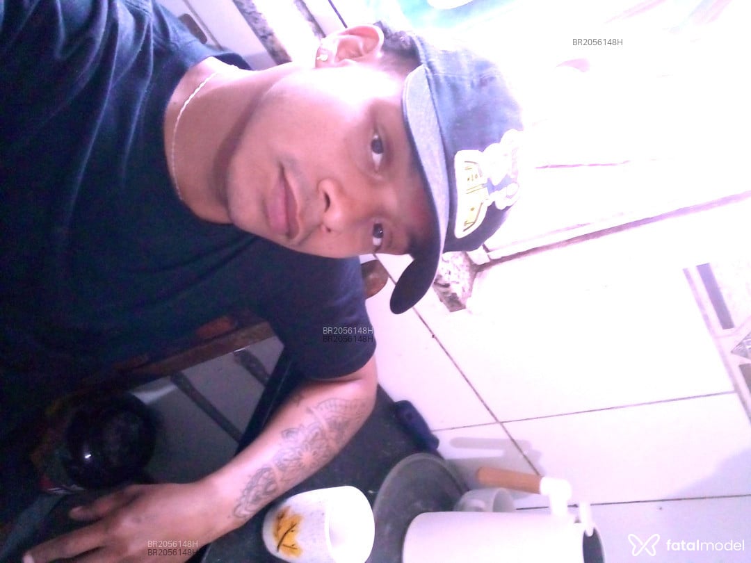 Acompanhante homem morena (o) de olhos pretos em Belém Acompanhante homem morena (o) de olhos pretos em Belém - Gabrielaventureiro