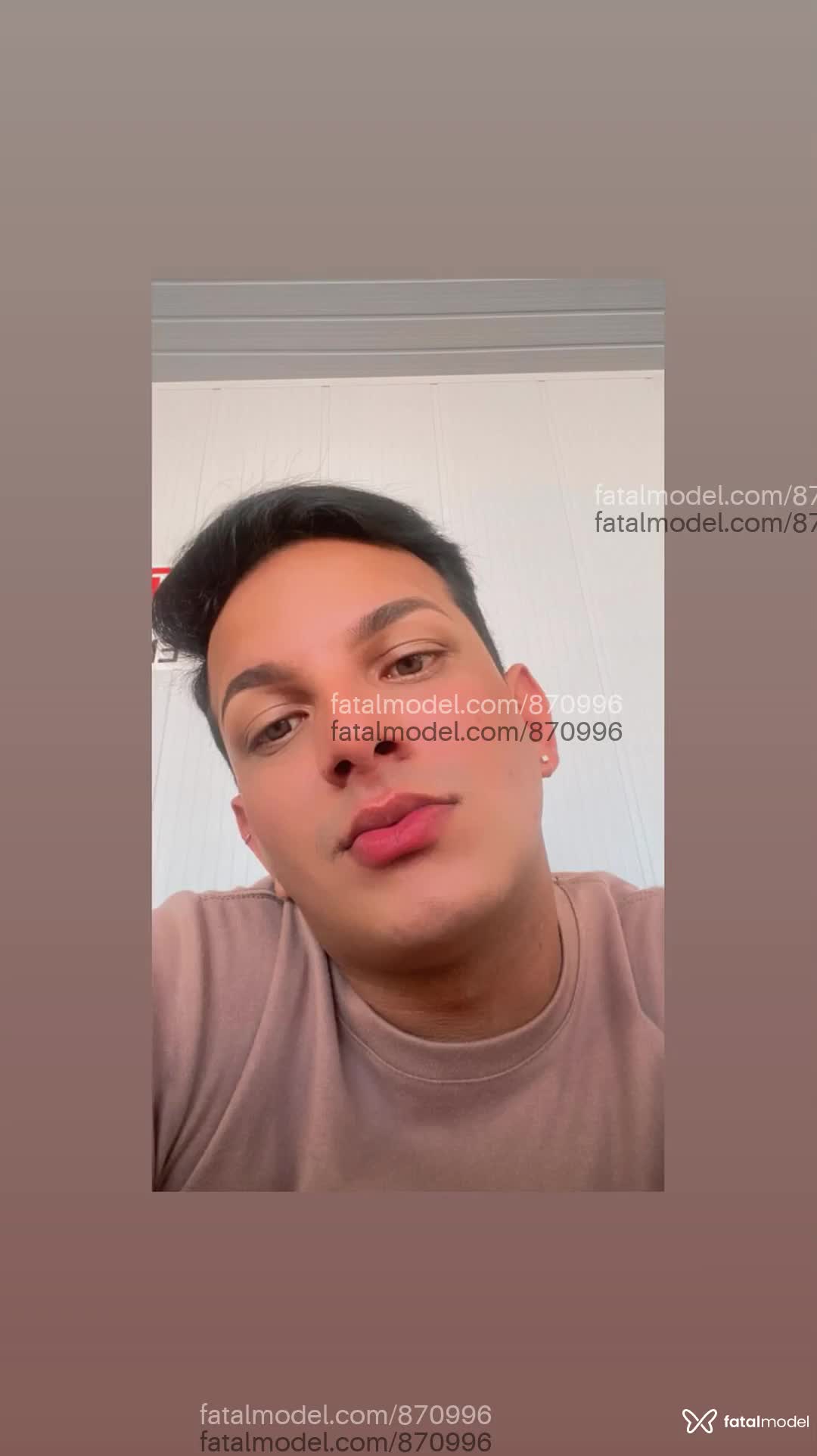Acompanhante homem morena (o) de olhos pretos em Imperatriz Acompanhante homem morena (o) de olhos pretos em Imperatriz - Simon Viana