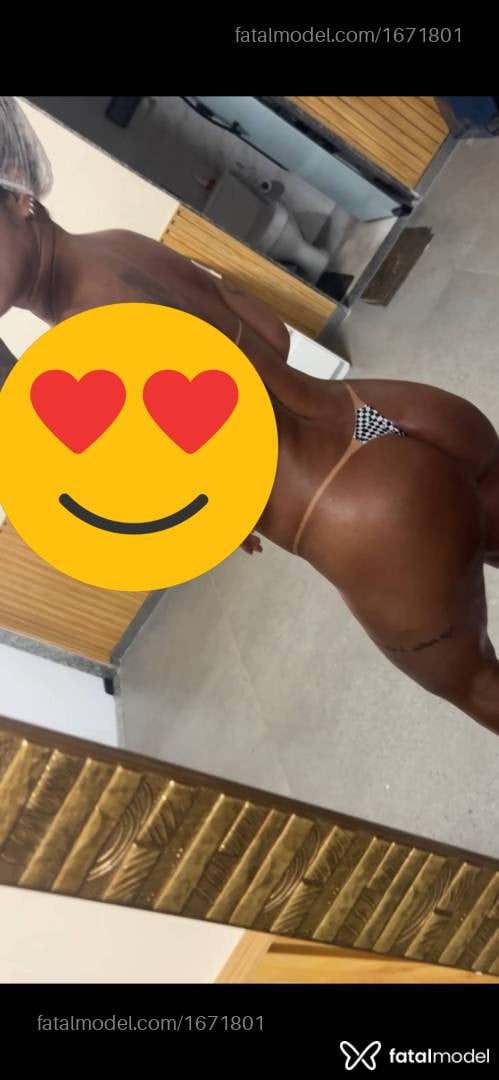 Acompanhante mulher morena (o) de olhos pretos em Petrópolis - Roberta