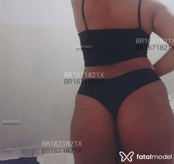 Acompanhante mulher morena (o) de olhos pretos em Barão de Cocais Acompanhante mulher morena (o) de olhos pretos em Barão de Cocais - Ramona Faez
