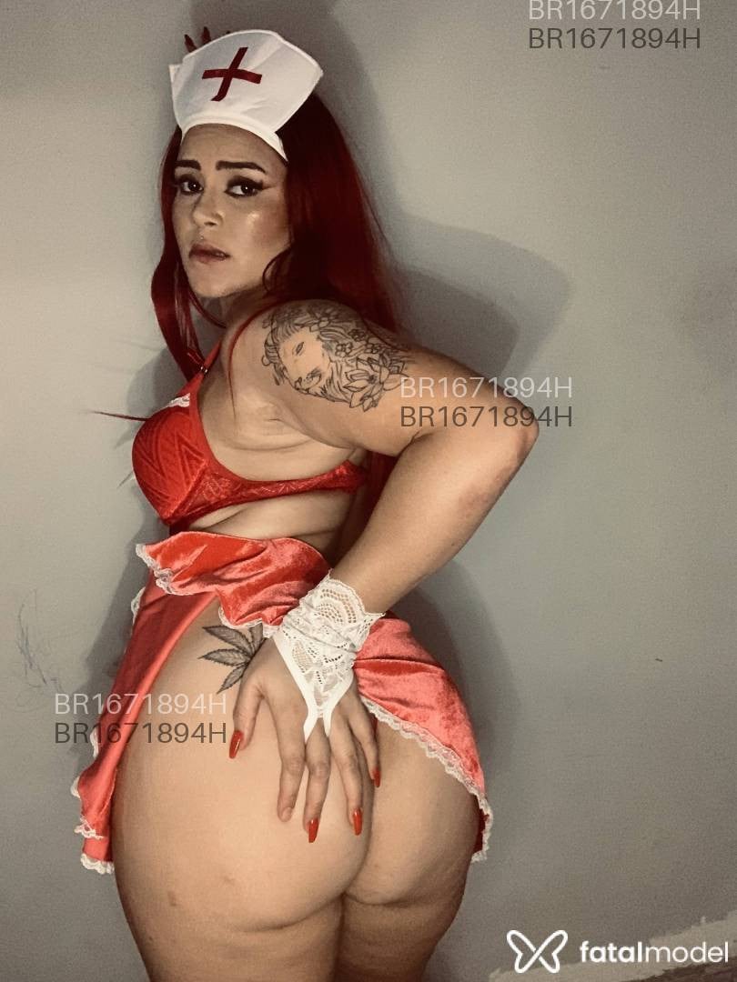 Acompanhante mulher ruiva (o) de olhos castanhos em São Paulo Acompanhante mulher ruiva (o) de olhos castanhos em São Paulo - Tata vermelha