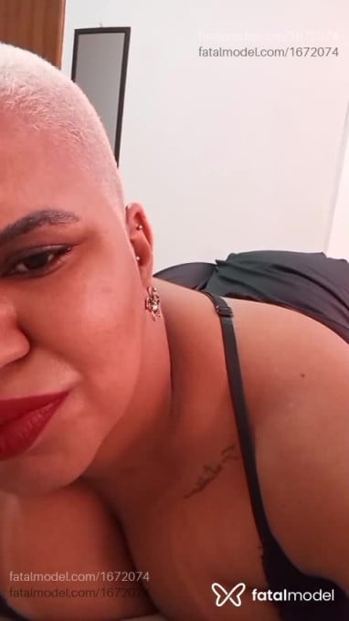 Acompanhante mulher com cabelo grisalho de olhos pretos em Goiânia Acompanhante mulher com cabelo grisalho de olhos pretos em Goiânia - Mayara Silva