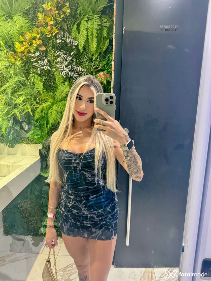 Acompanhante mulher loira (o) de olhos mel em São Paulo - Isabela Silva