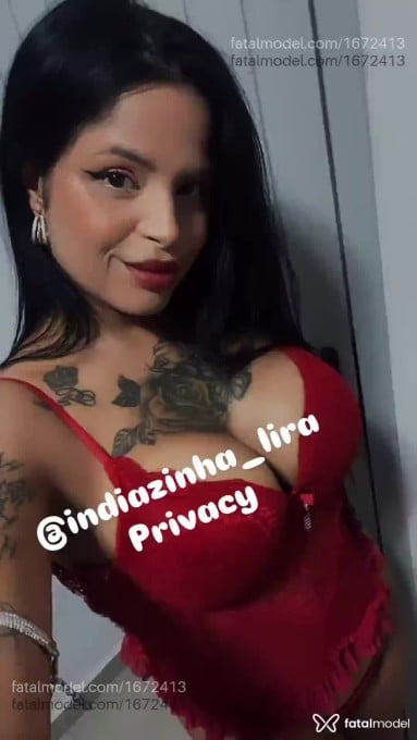 Acompanhante mulher morena (o) de olhos pretos em Caraguatatuba Acompanhante mulher morena (o) de olhos pretos em Caraguatatuba - Emily Souza