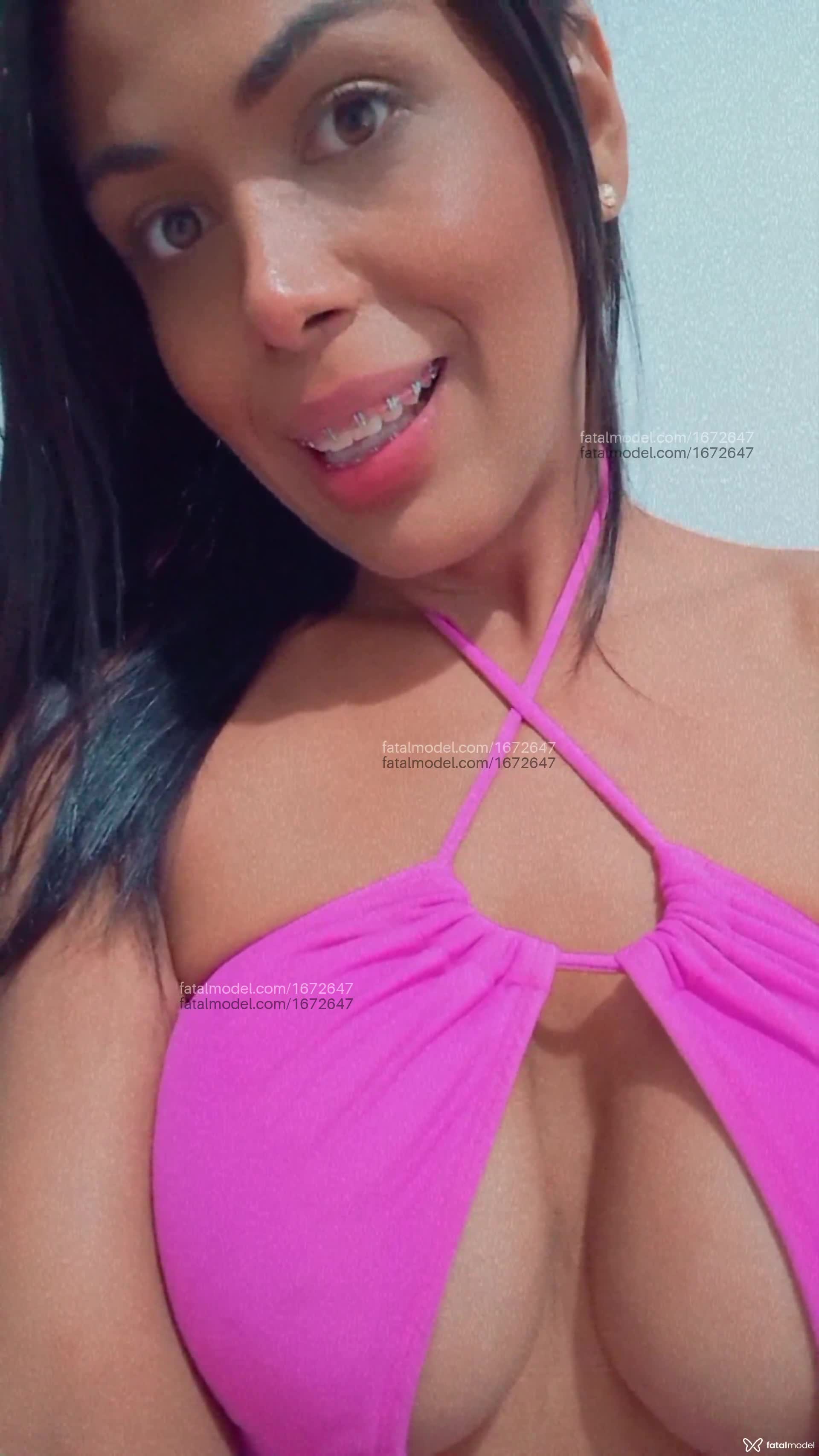 Acompanhante mulher trans com cabelo castanho de olhos castanhos em Toledo Acompanhante mulher trans com cabelo castanho de olhos castanhos em Toledo - Michelli Souza