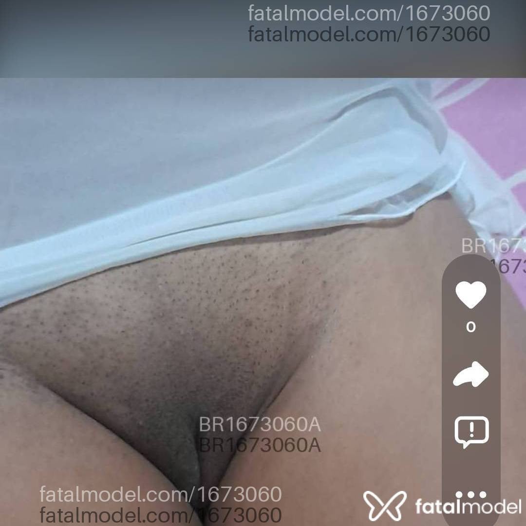 Acompanhante mulher morena (o) de olhos castanhos - Yara Costa