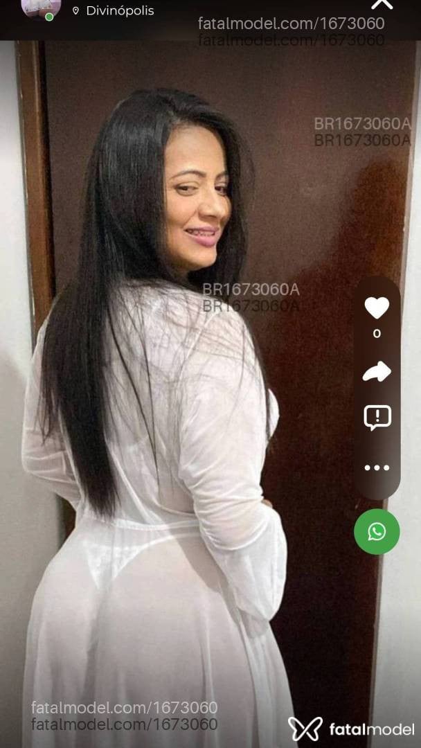 Acompanhante mulher morena (o) de olhos castanhos - Yara Costa