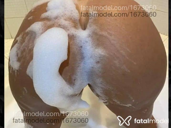 Acompanhante mulher morena (o) de olhos castanhos - Yara Costa