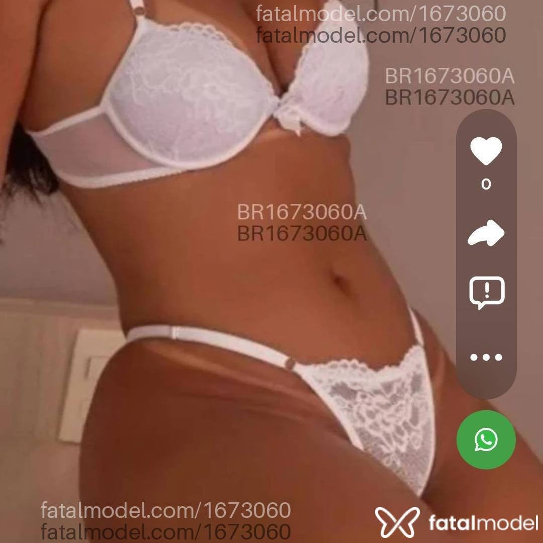 Acompanhante mulher morena (o) de olhos castanhos - Yara Costa