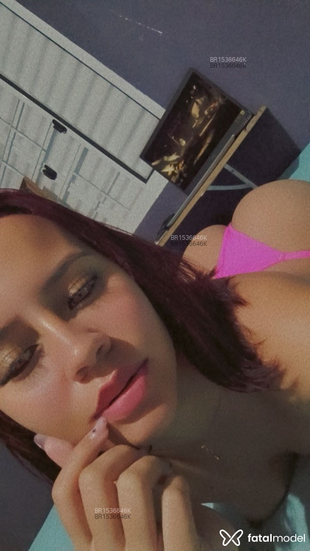 Acompanhante mulher morena (o) de olhos castanhos - Letícia Acompanhante mulher morena (o) de olhos castanhos - Letícia