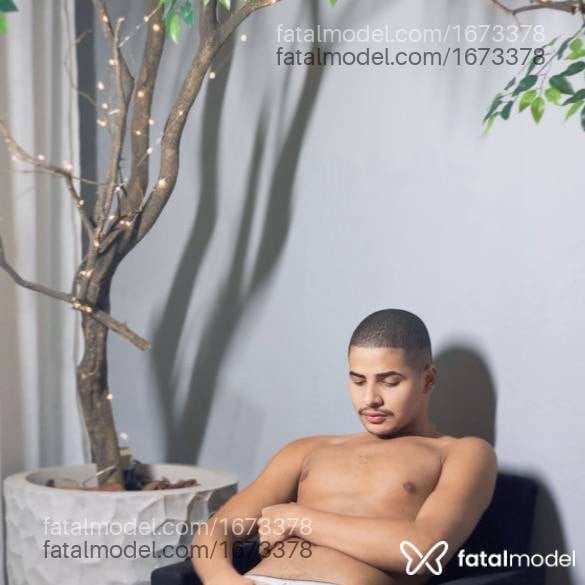 Acompanhante homem morena (o) de olhos mel em Macaé - Marcos Monteiro