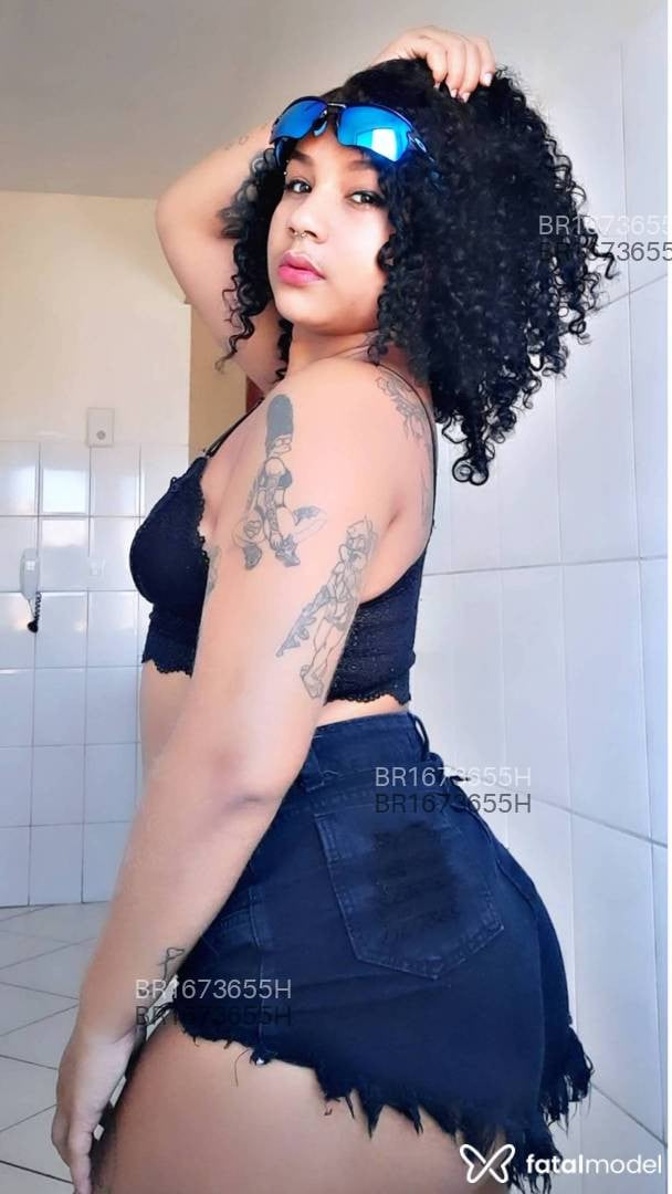 Acompanhante mulher morena (o) de olhos castanhos em Governador Valadares - Brenda