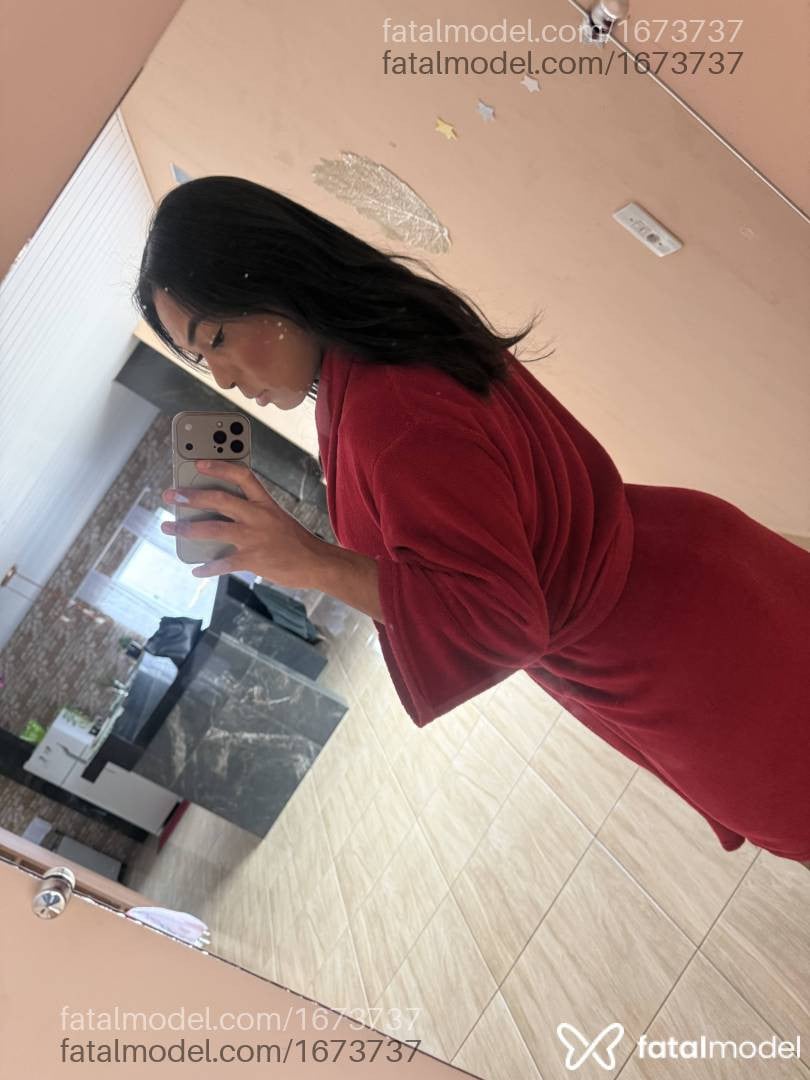 Acompanhante mulher trans com cabelo castanho de olhos castanhos em Canoinhas - Sofia Surfistinhaa