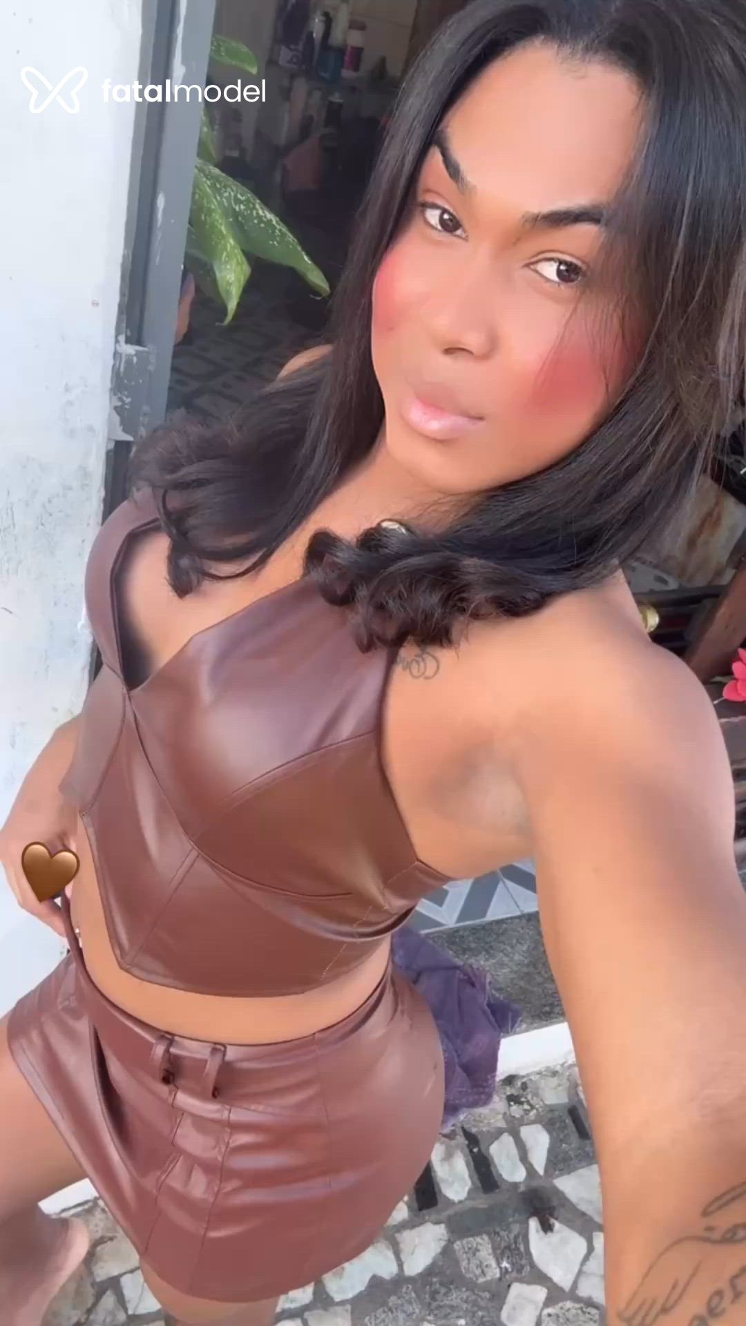 Acompanhante mulher trans com cabelo castanho de olhos castanhos em Ilhéus Acompanhante mulher trans com cabelo castanho de olhos castanhos em Ilhéus - Sofia Surfistinhaa
