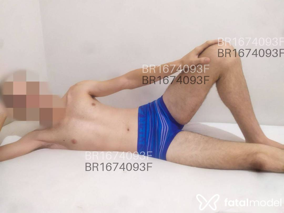 Acompanhante homem morena (o) de olhos castanhos em Virtual - Thor Ribeiro